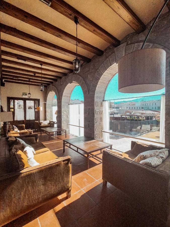 Posada Real Restaurante El Linar Del Zaire Burgohondo Exteriér fotografie