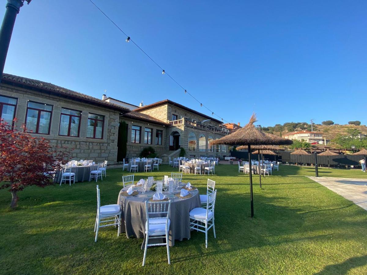 Posada Real Restaurante El Linar Del Zaire Burgohondo Exteriér fotografie